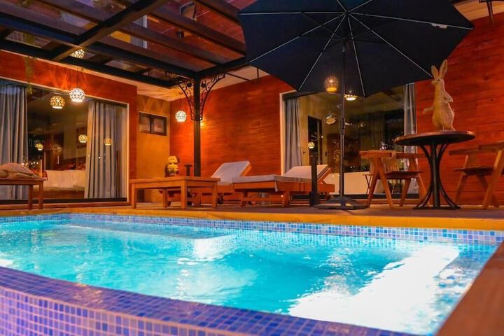 Pool 64 of 83