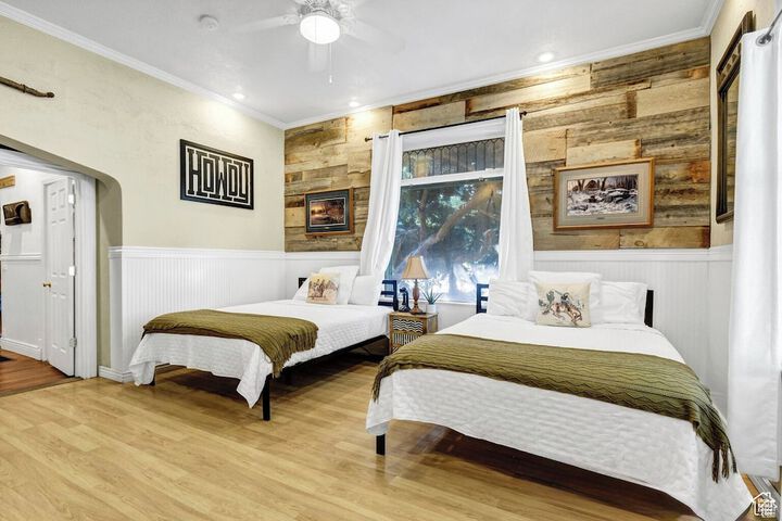 Room 9 of 25