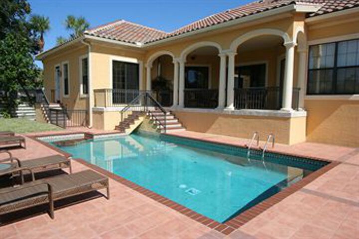 Siesta Key Pool Homes by RVA