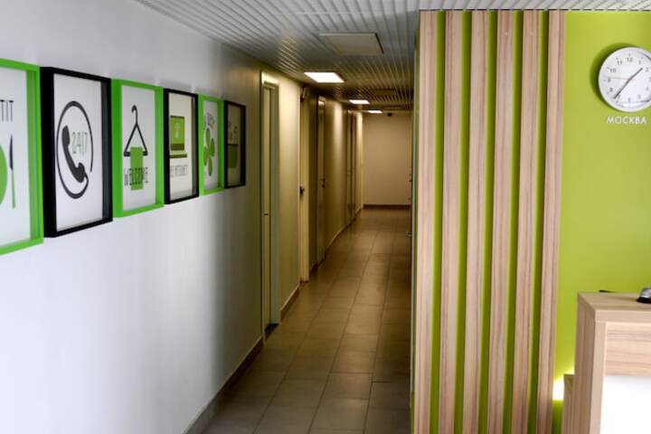 Ballroom/Hall 17 of 20