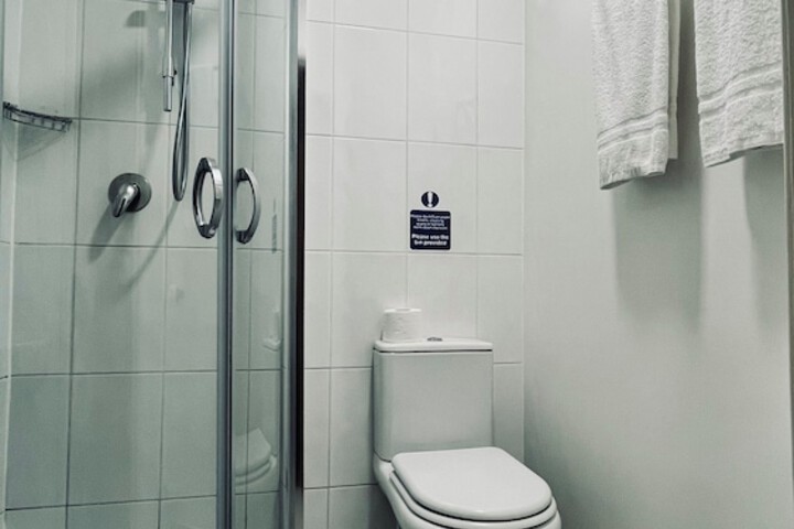 Room 36 of 39