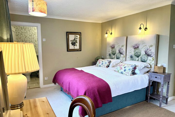 Room 32 of 62