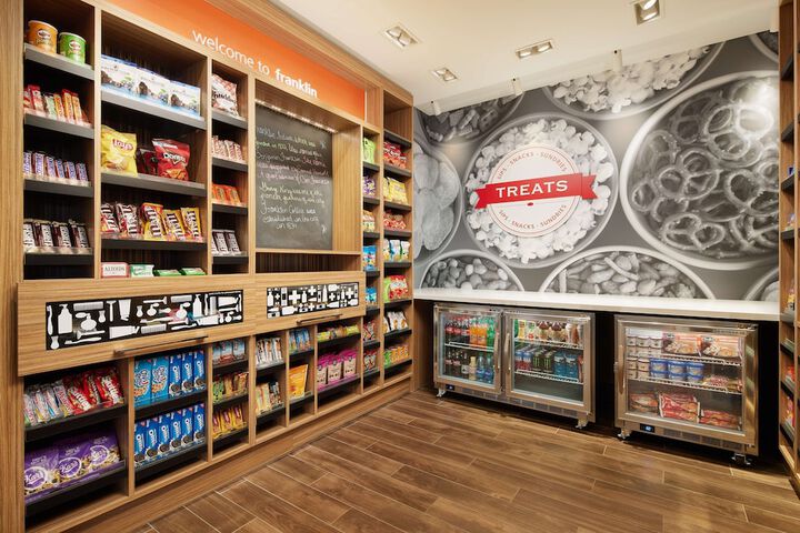 Snack bar