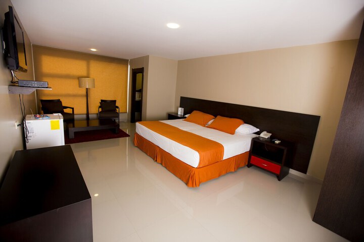 Room 20 of 34
