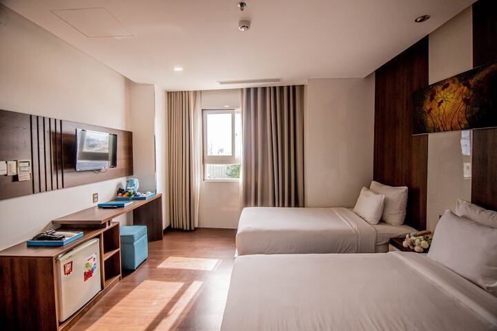 Room 29 of 76