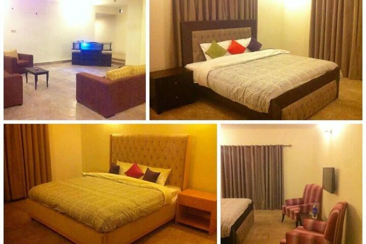 Room 4 of 5
