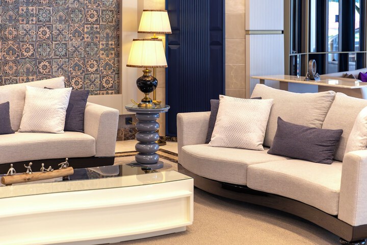 Hotel Lobby