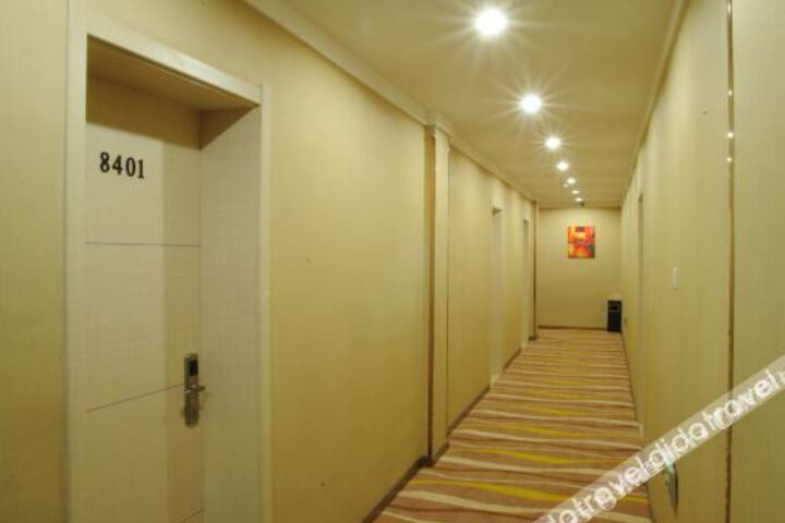 Hotel Interior 8 of 17