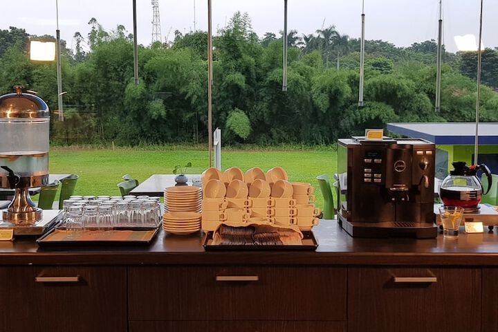 Breakfast/Coffee Service 22 of 30