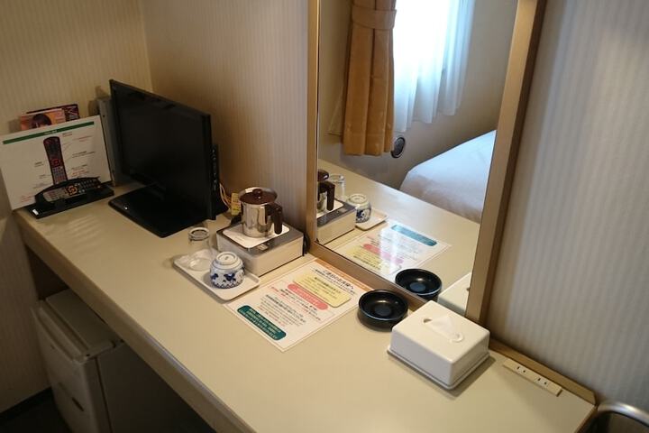Room 11 of 51