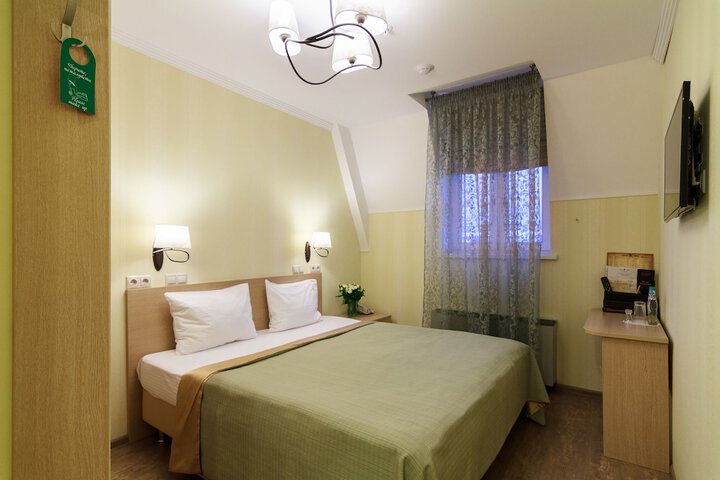 Room 14 of 46