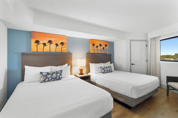 Room 35 of 218