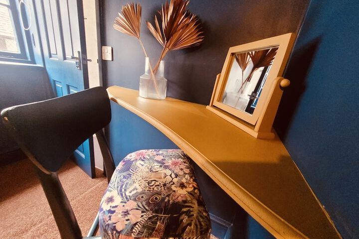 Room 15 of 51