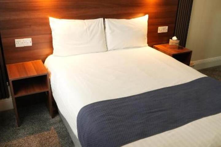 Room 58 of 208