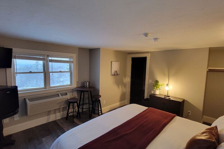 Room 84 of 140