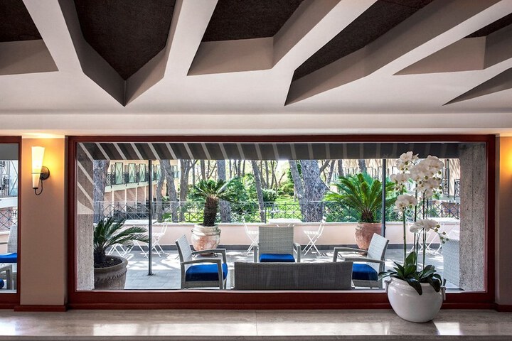 Hotel Lobby