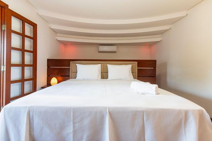 Room 10 of 45