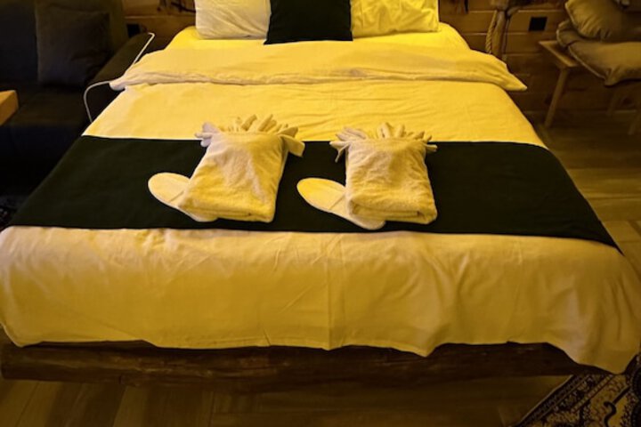 Room 5 of 38