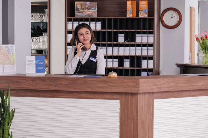 Hotel Lobby