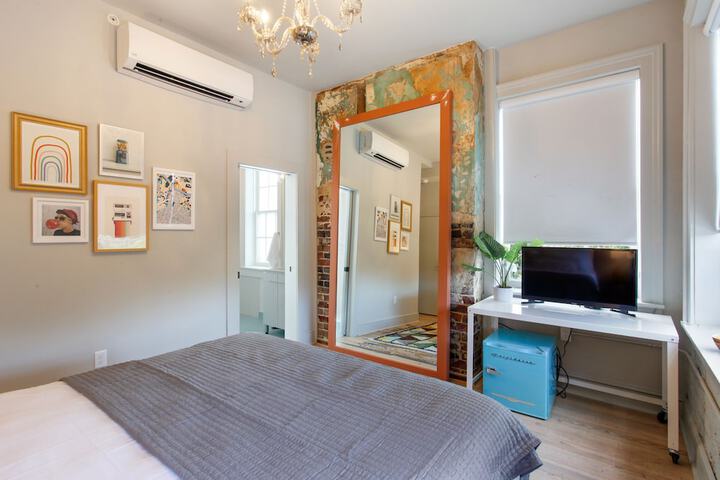 Room 74 of 164