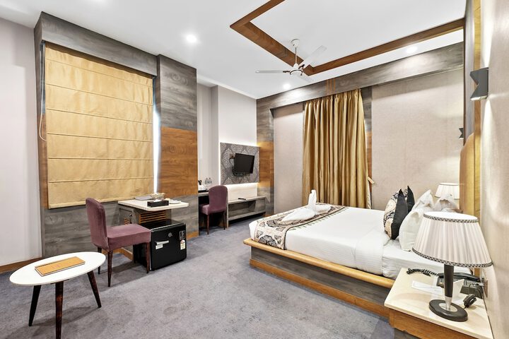 Room 17 of 61
