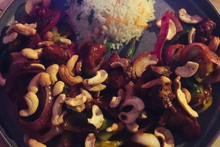 Dining 37 of 61