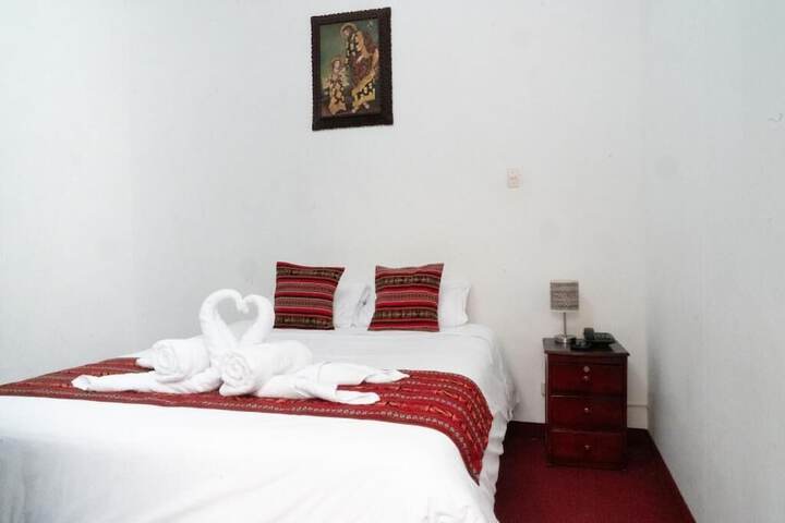 Room 5 of 43