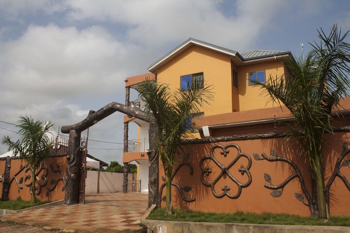 Peemarys Hotel