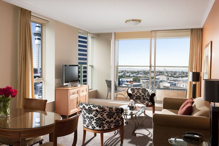 Room 3 of 36