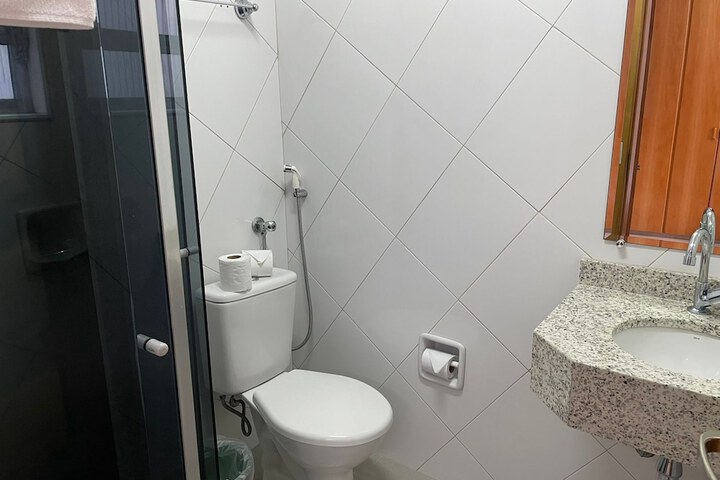 Room 19 of 32