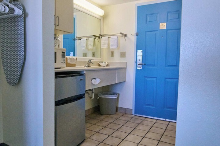 Room 20 of 77