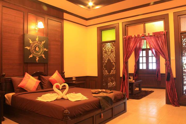 Room 3 of 51