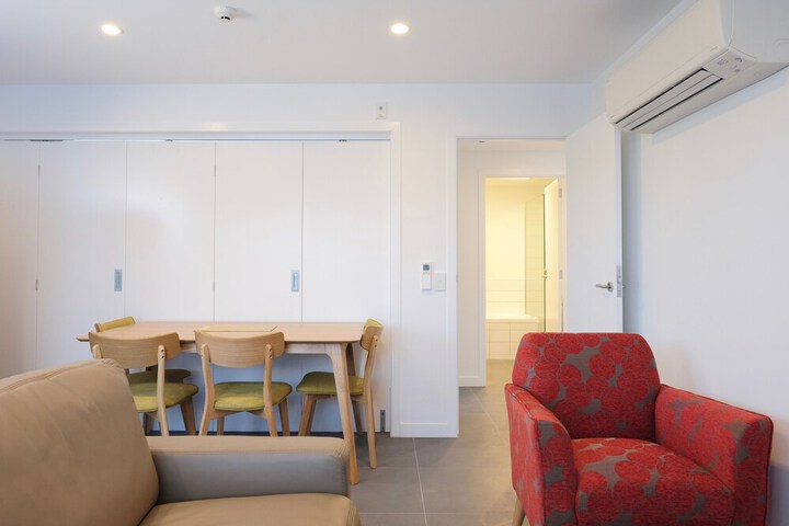 Room 6 of 47