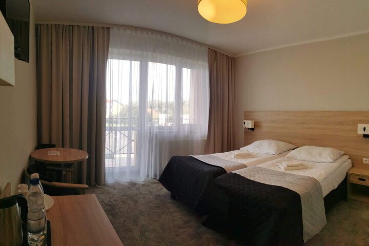 Room 30 of 76
