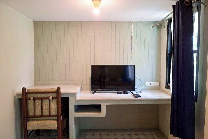 Room 28 of 111