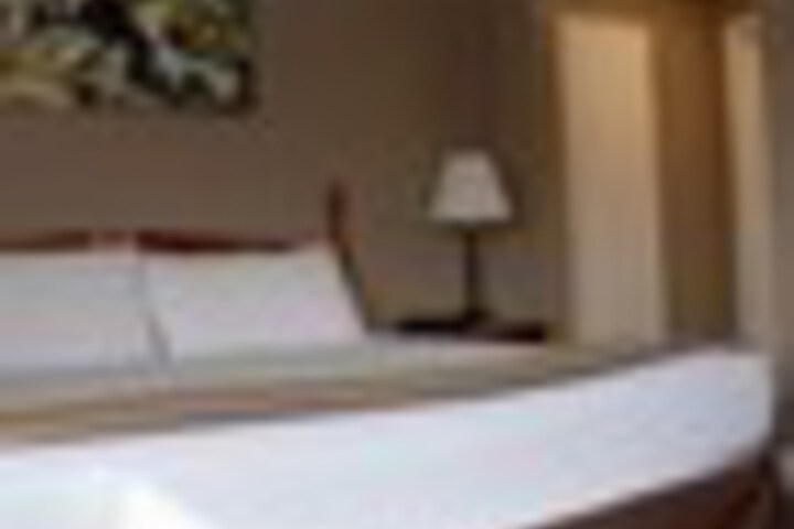 Room 20 of 168