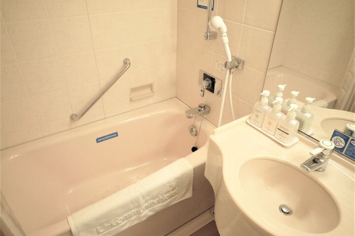 Bath Interior