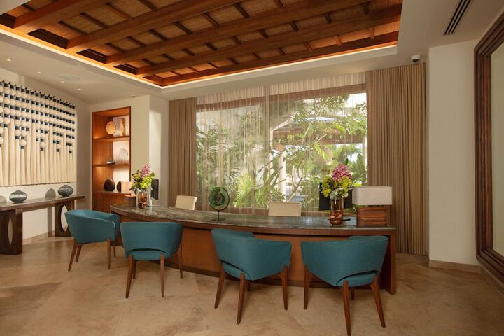Hotel Interior 4 of 79
