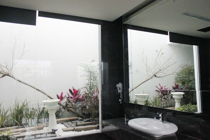 Room 45 of 53