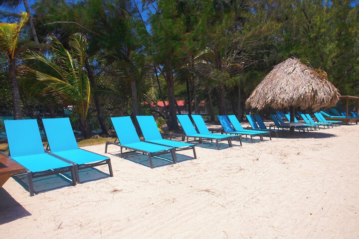 Beach 61 of 85