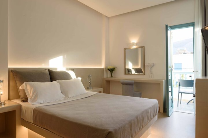 Room 8 of 23