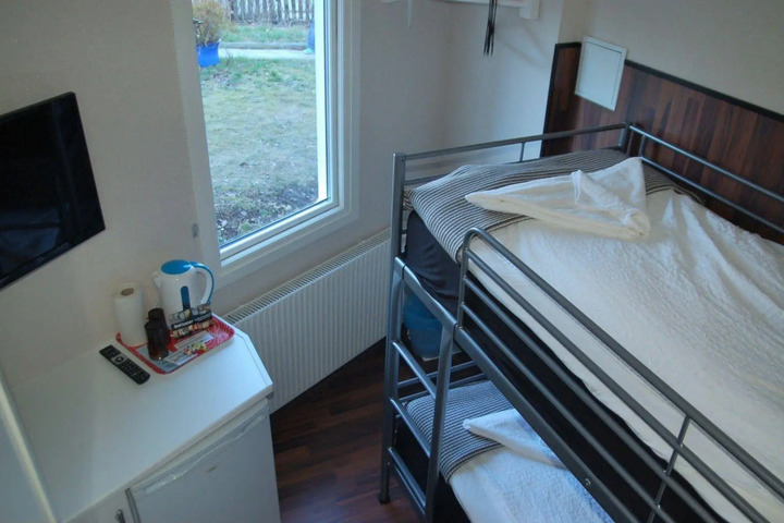 General 2 of 18