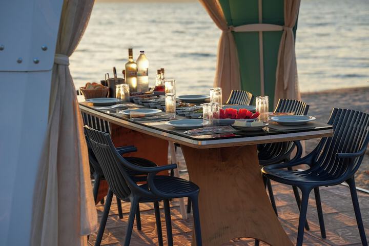 Dining 62 of 83