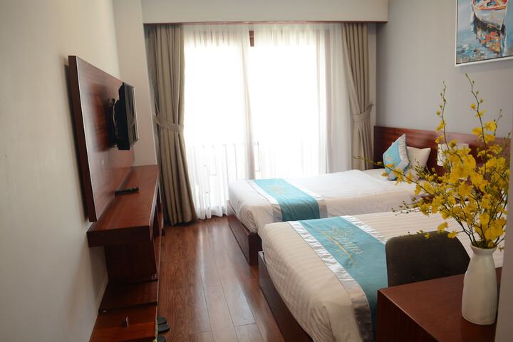 Room 15 of 39