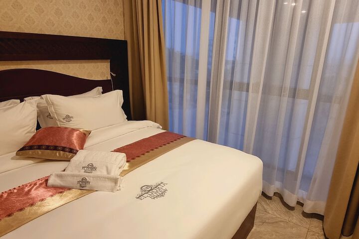 Room 26 of 45