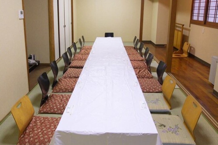 Meeting 28 of 37
