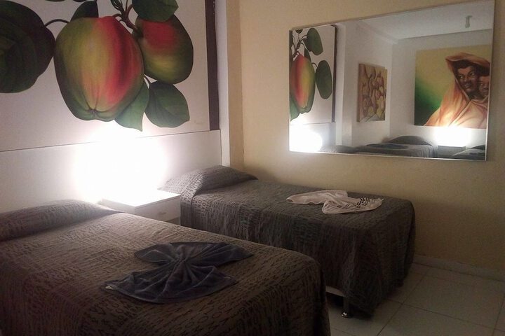 Room 27 of 62