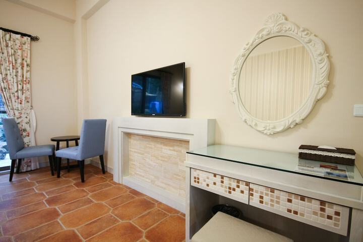 Room 26 of 48