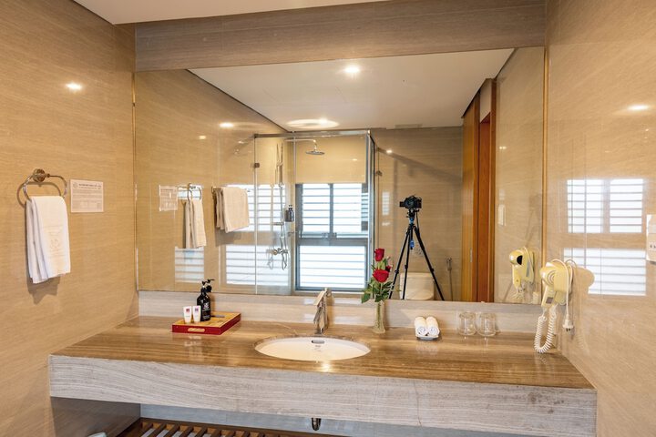 Clean Restrooms
