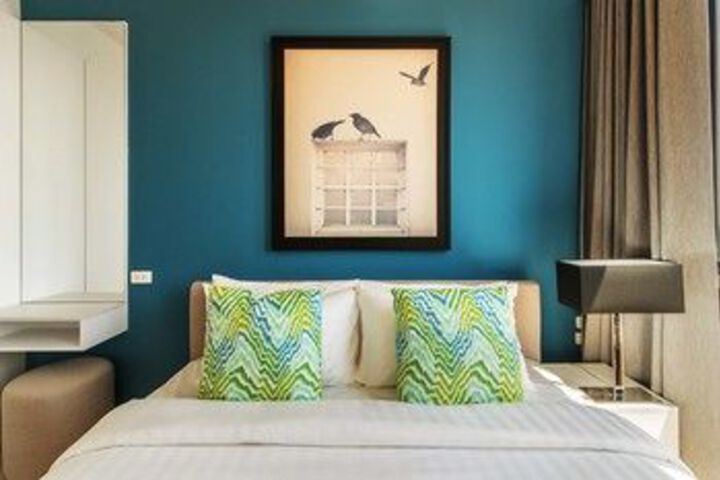 Room 11 of 31